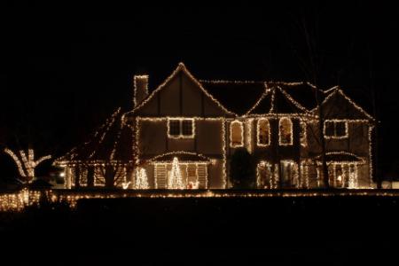 Professional Christmas Light Installation for the Holidays