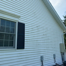 High-end-Siding-Cleaning-Performed-in-Medina-Ohio 0