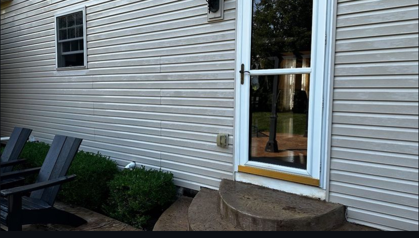 Outstanding Siding Cleaning performed in Medina, Ohio