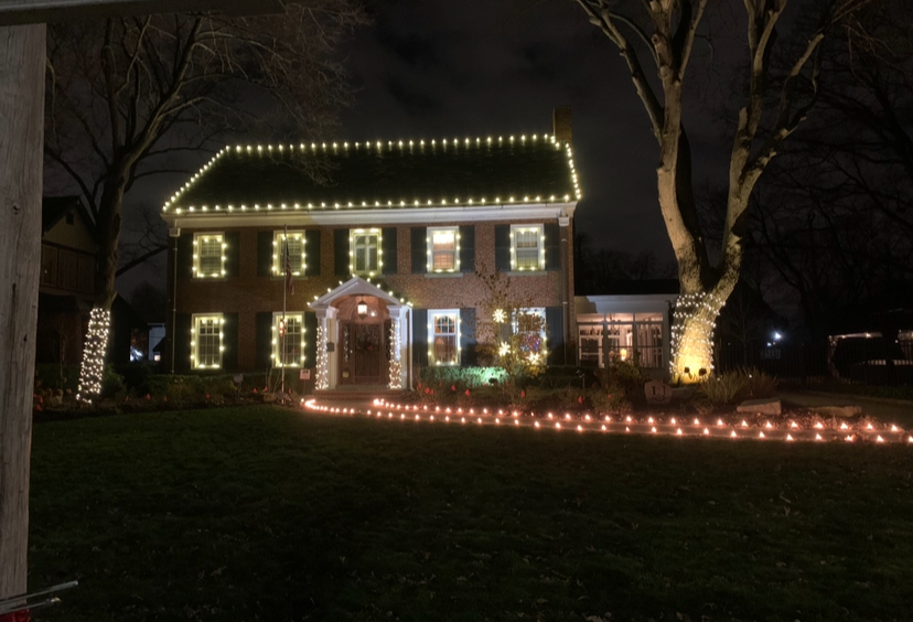 Top Quality Christmas Lights Installation Performed in Lakewood, Ohio